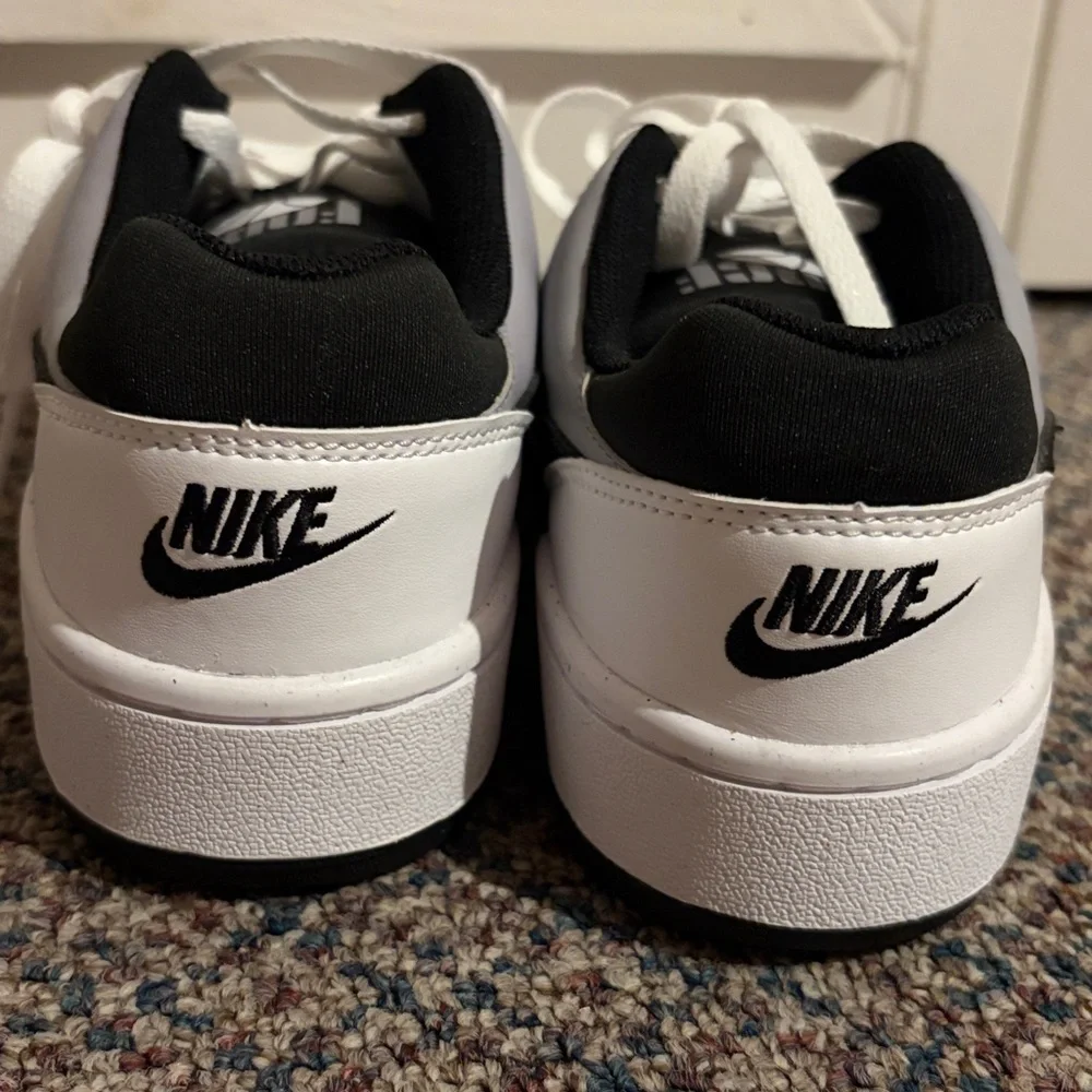 Nike questions leave